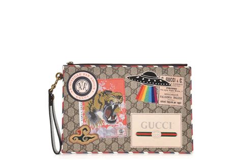 Gucci Zip Pouch Monogram GG Supreme Courrier 